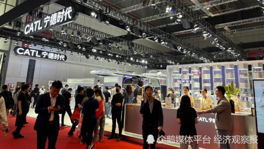 三毛写给不快乐女孩的一封信,澳门挂牌正版挂牌网,收益成语分析落实_静态版V5.42
